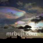 Nacreous clouds