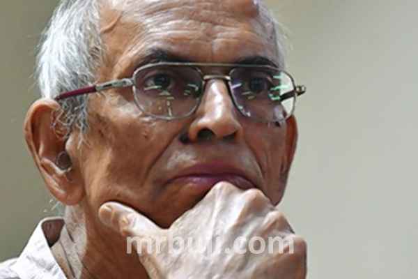 माधव गाडगीळ